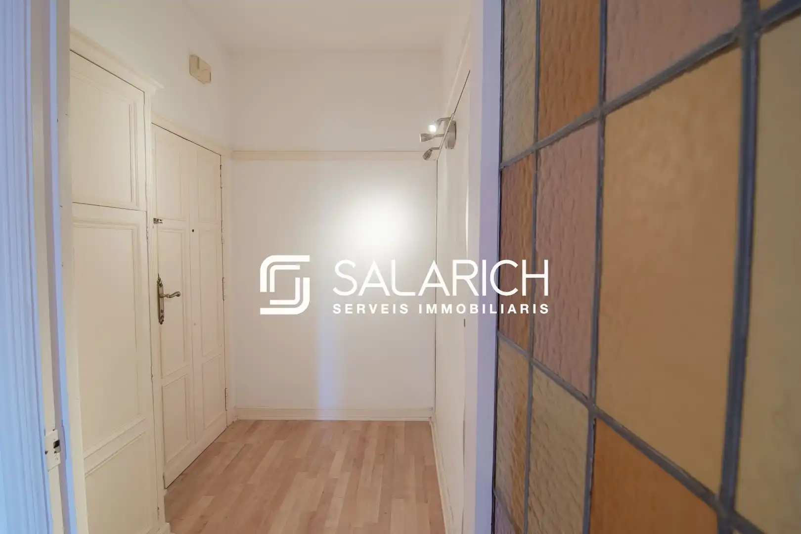 Piso en venta en Barcelona con Aire acondicionado, Calefacción y Terraza