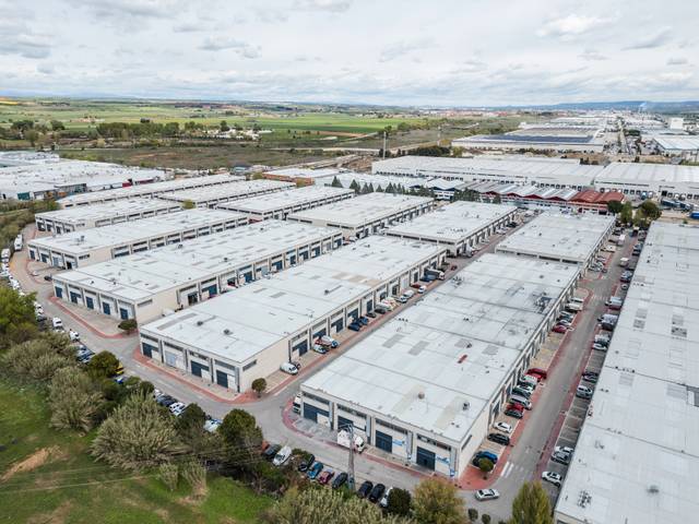 Nave industrial en Venta en Meco pueblo