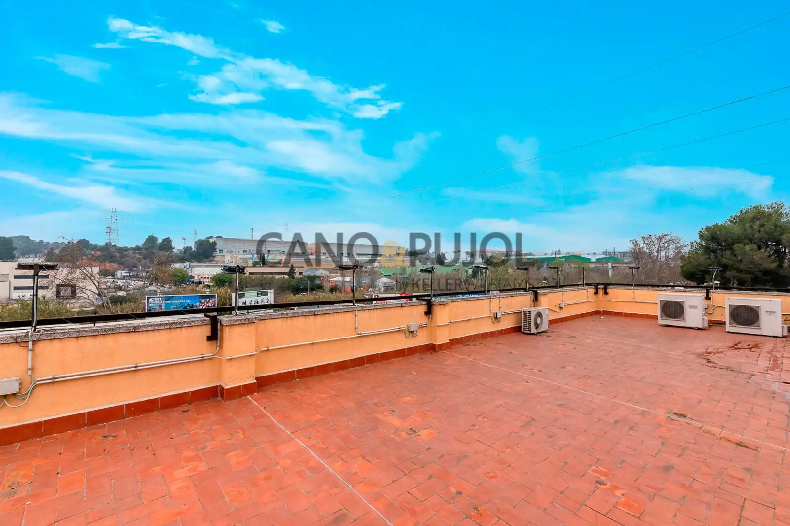 Terrace of Buildings for sale in Rubí