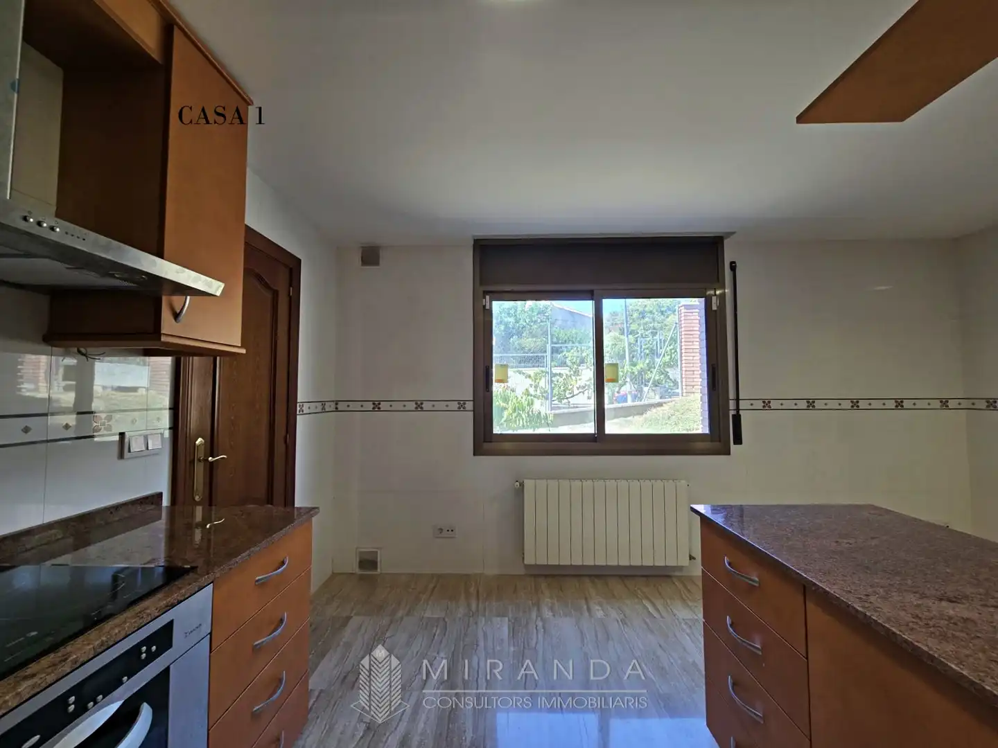 Cocina de Casa o chalet en venta en Mataró con Aire acondicionado, Calefacción y Jardín privado