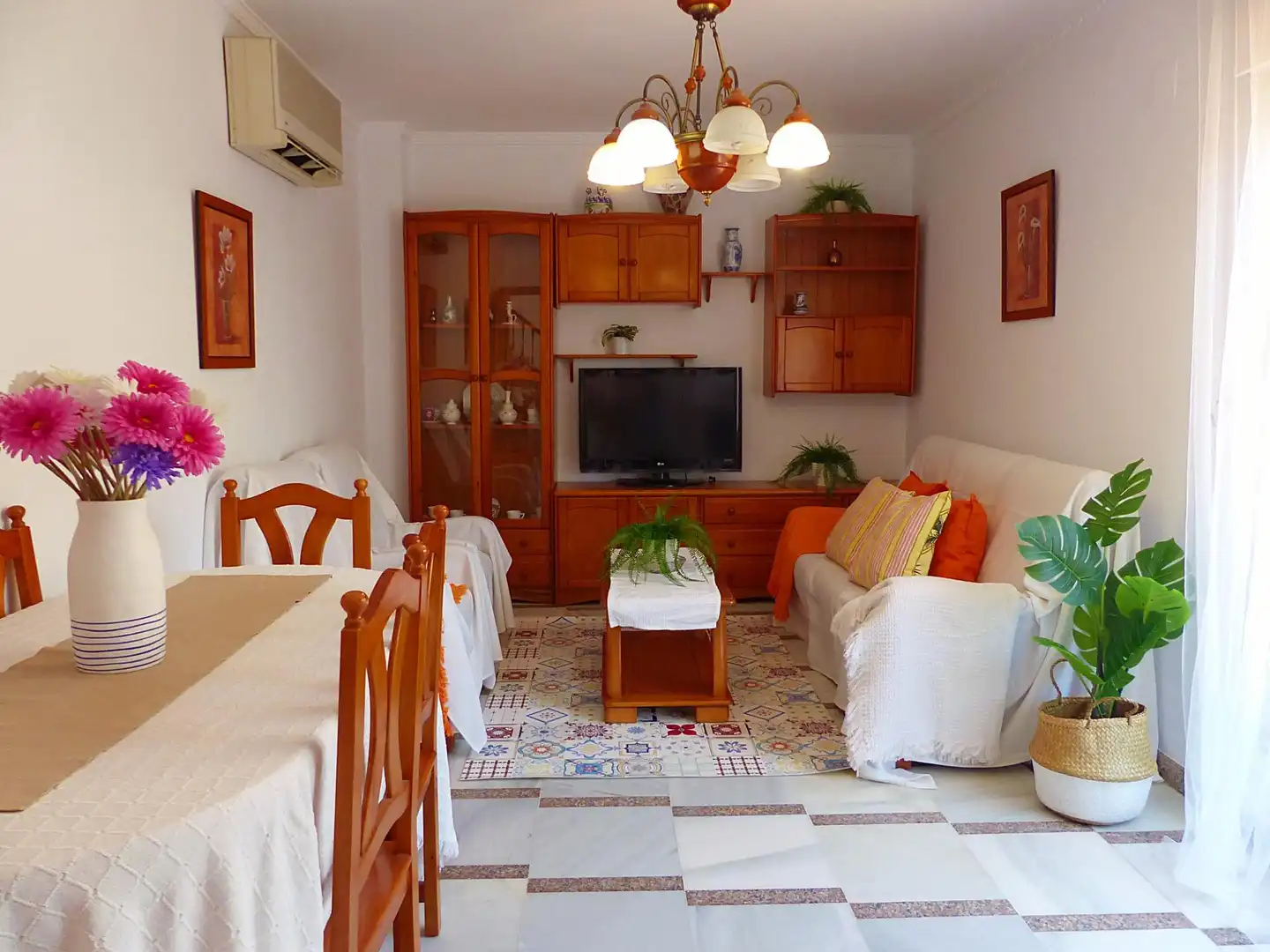 Casa bifamiliare con terrazza in vendita a CRUZ ROJA, imagen 2