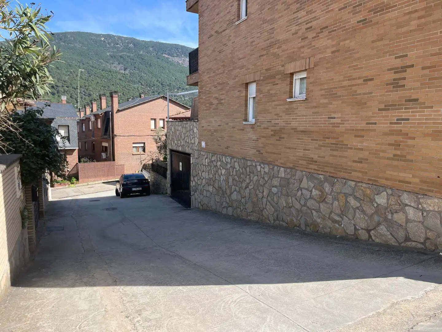 Parking de Garaje en venta en La Adrada 