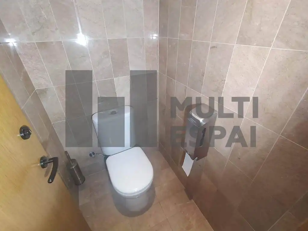 Business premises to rent in Carrer de Calàbria, imagen 71