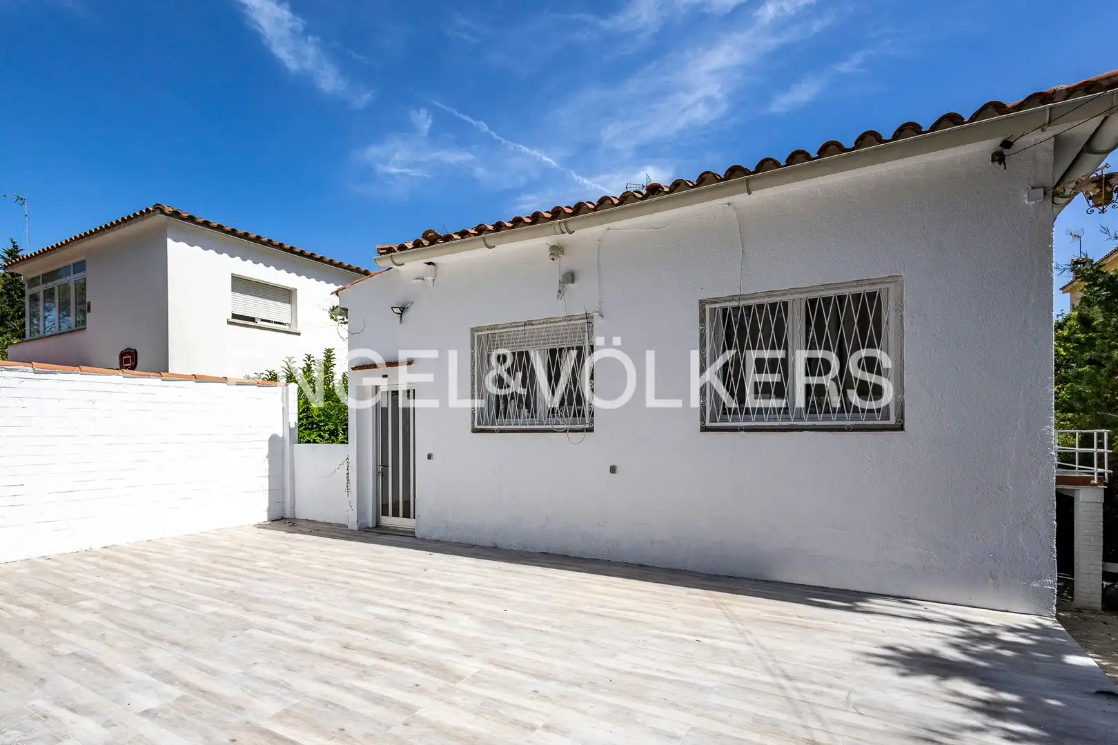 Vista exterior de Casa o xalet en venda en Castelldefels amb Aire condicionat, Calefacció i Parquet
