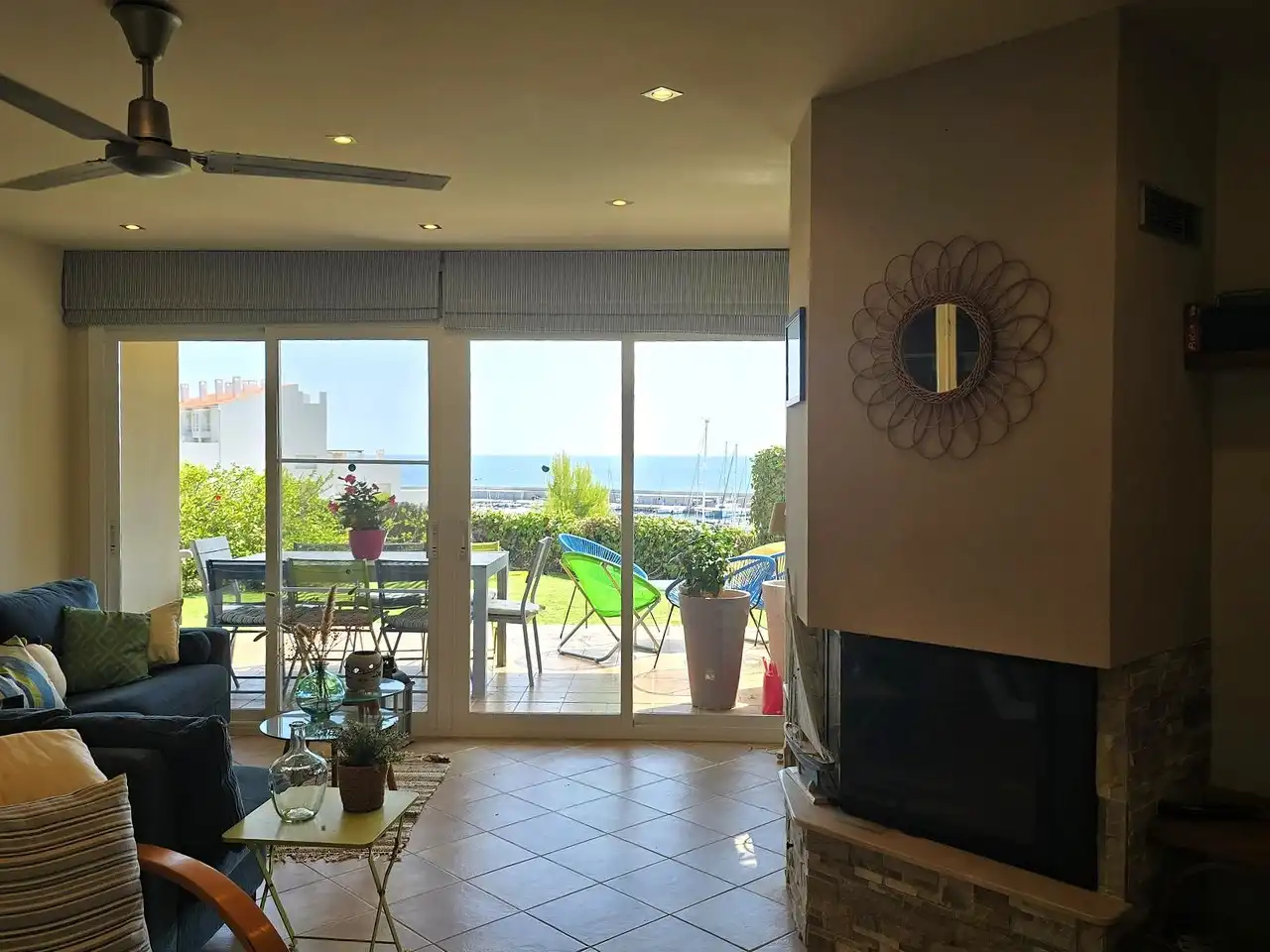 Sala de estar de Casa o chalet en venta en L'Ametlla de Mar  con Aire acondicionado, Jardín privado y Terraza