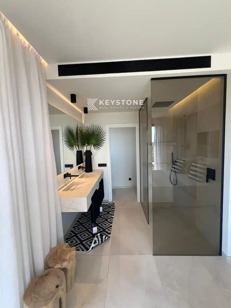Bathroom of Attic for rent in Calvià  with Air Conditioner, Swimming Pool and Furnished
