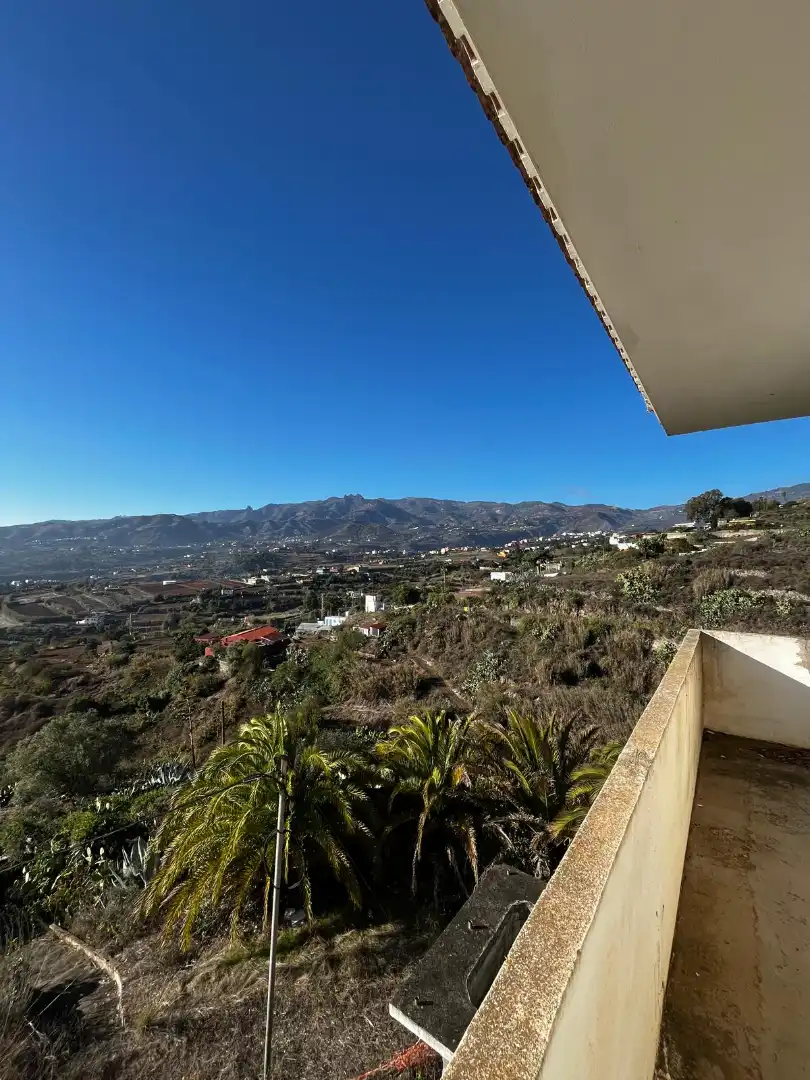 Außenansicht von Haus oder Chalet zum Verkauf in Santa Brígida mit Privatgarten, Terrasse und Balkon