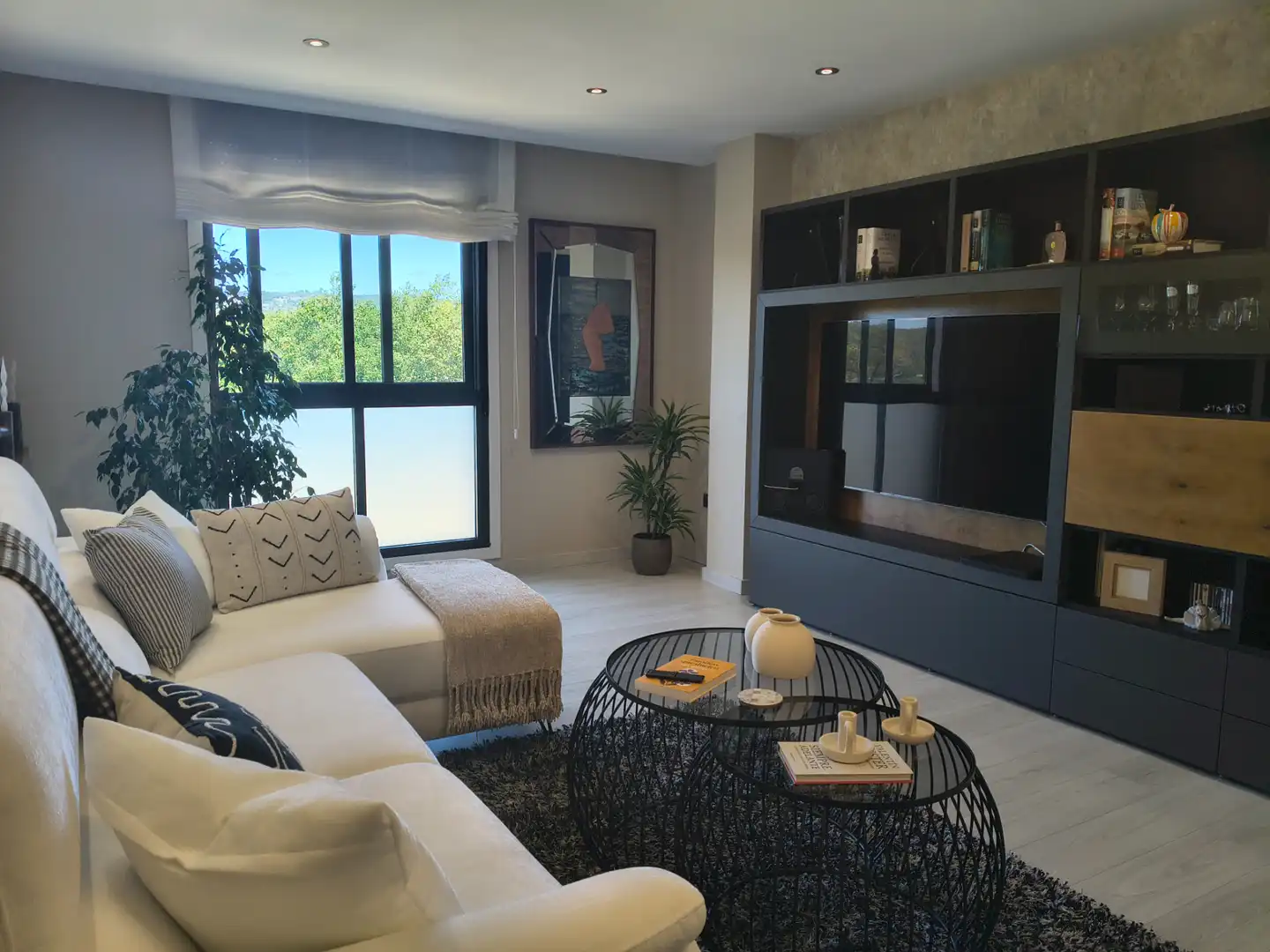 Sala de estar de Piso en venta en O Carballiño   con Calefacción, Parquet y Trastero