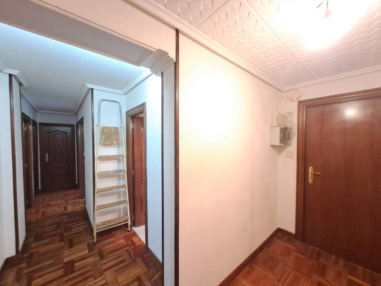 Flat for sale in Burgos Capital  with Heating, Terrace and Storage room