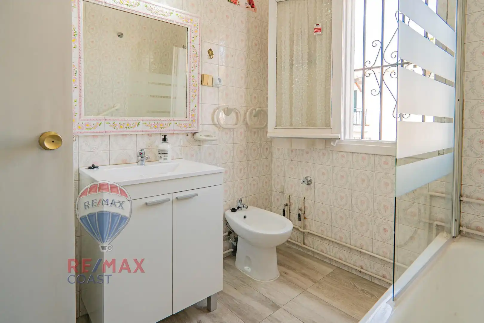 Baño de Casa adosada en venta en Málaga con Aire acondicionado, Jardín privado y Terraza