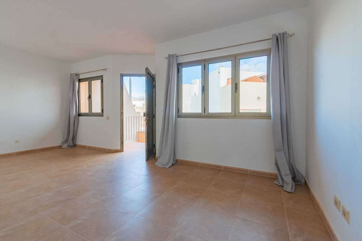 Duplex for sale in Santa Lucía de Tirajana  with Storage room