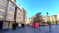 Vista exterior de Àtic en venda en  Huesca Capital amb Terrassa