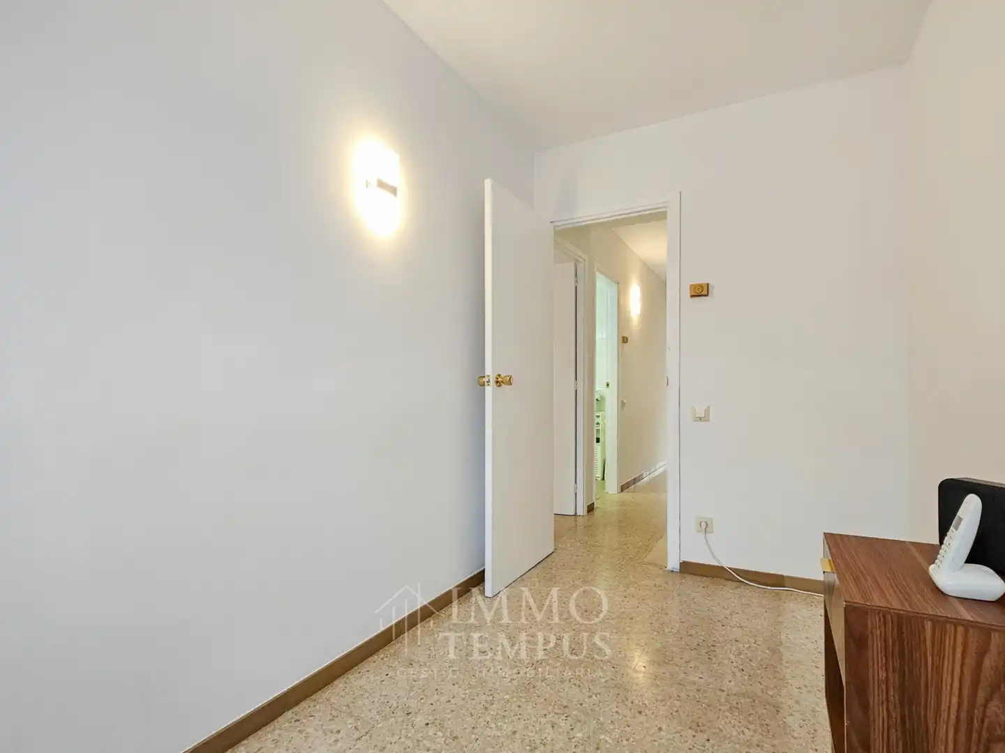 Habitación de Casa adosada en venta en Sant Cugat del Vallès con Jardín privado, Parquet y Terraza