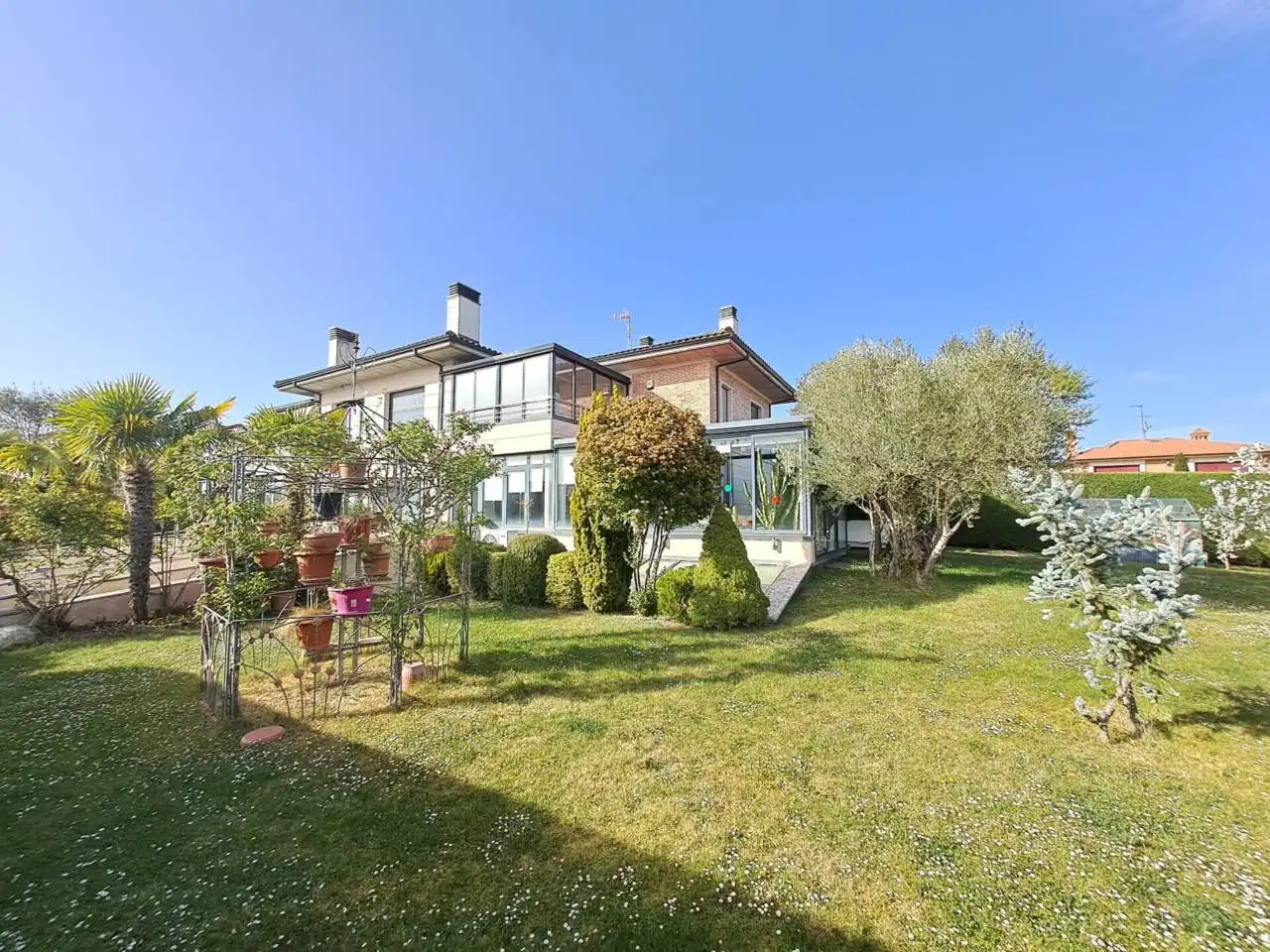 Jardín de Casa adosada en venta en Castrillo del Val con Calefacción, Jardín privado y Parquet