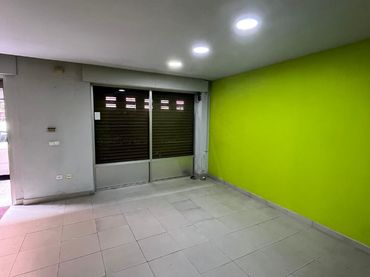 Local comercial en venda a Calle Vista Alegre
