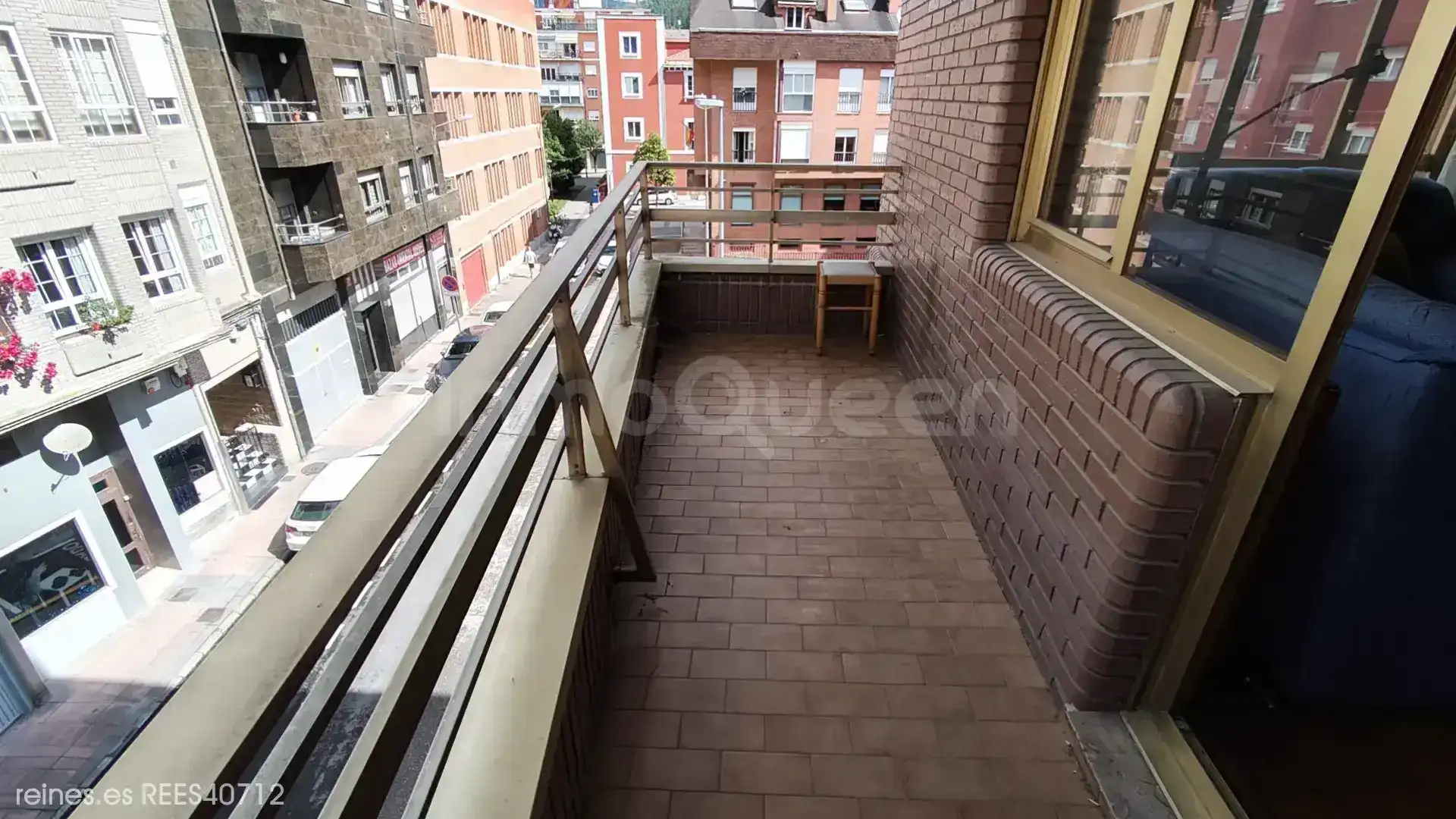 Terraza de Piso en venta en Mieres (Asturias) con Calefacción, Terraza y Amueblado