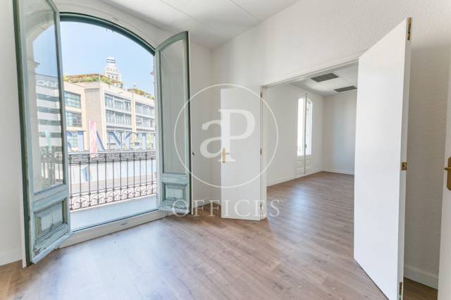 Oficina en Alquiler en C. de Pelai en El Raval