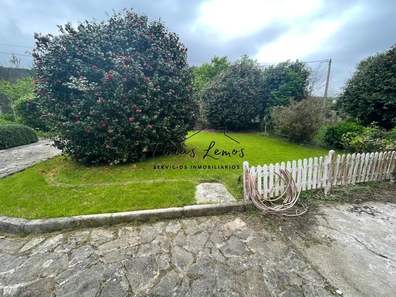 Houses for sale in Camariñas  with Heating, Private garden and Furnished