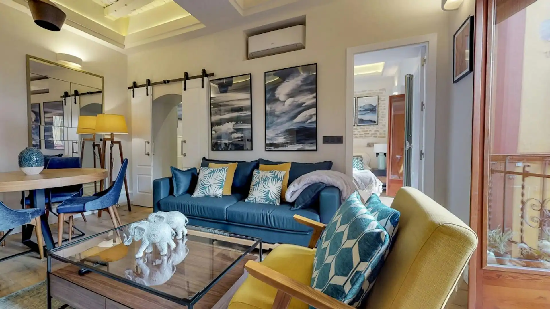 Sala de estar de Piso de alquiler en Sevilla con Aire acondicionado, Calefacción y Lavadora