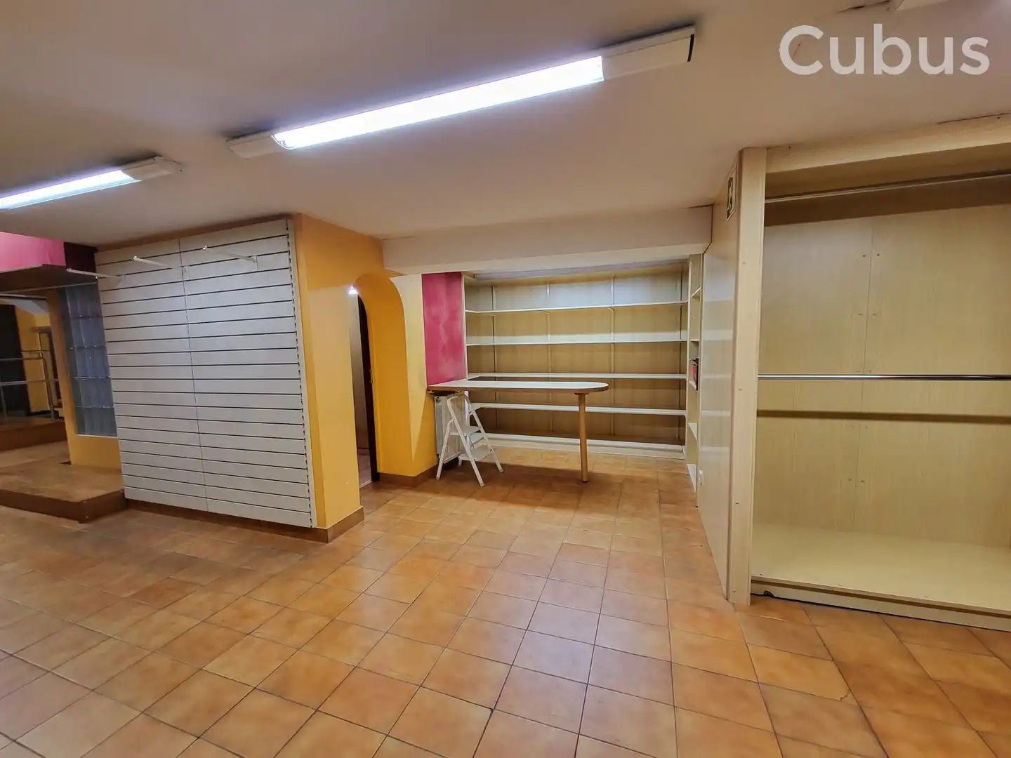 Business premises to rent in Olot, imagen 8