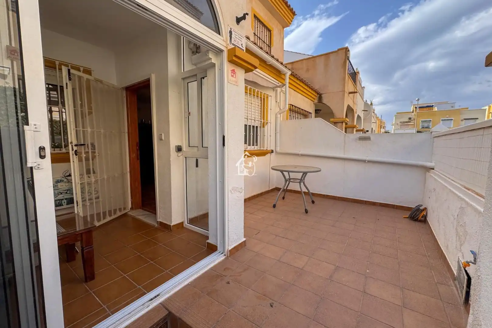 Terrassa de Casa adosada de lloguer en Orihuela amb Aire condicionat, Terrassa i Piscina