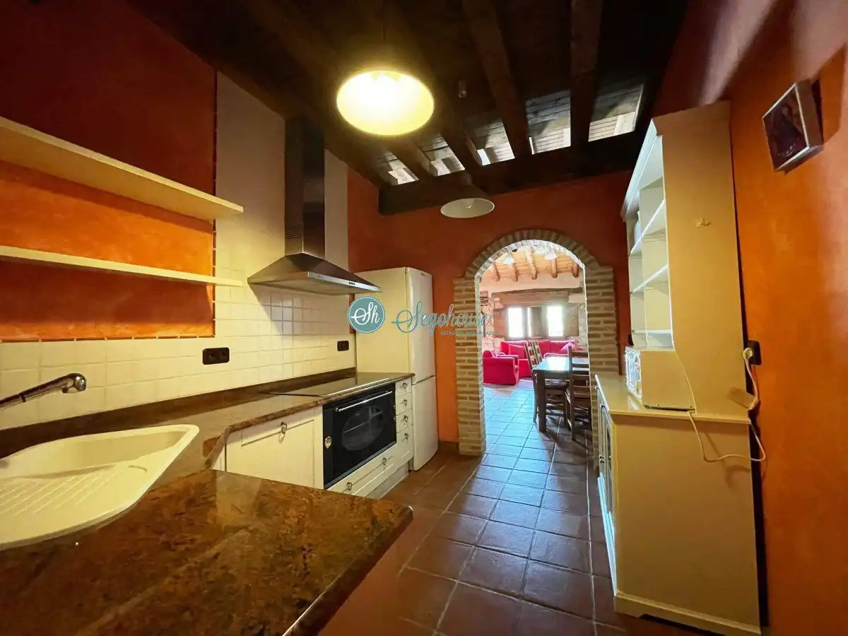 Kitchen of Houses for sale in Adrada de Pirón  with Heating