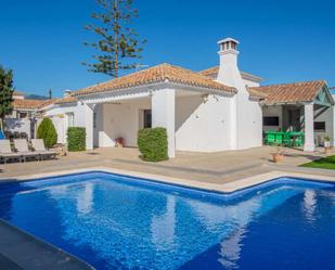 Exterior view of House or chalet for sale in Estepona  with Private garden, Terrace and Storage room