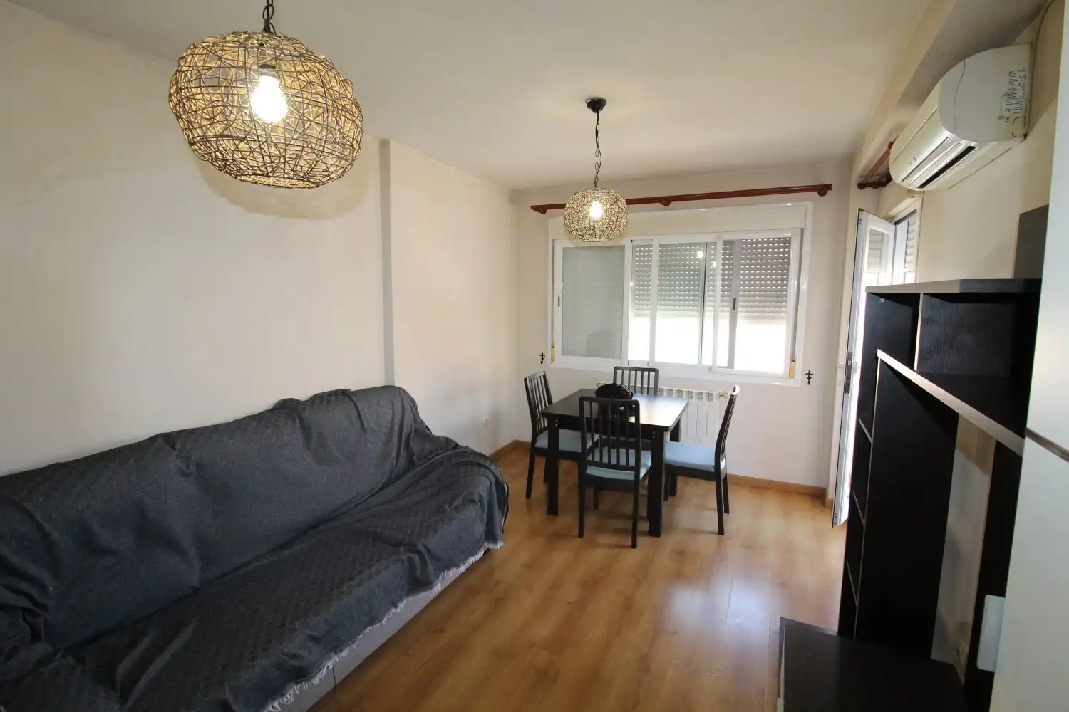 Living room of Flat for rent in Ciudad Real  with Air Conditioner, Heating and Terrace