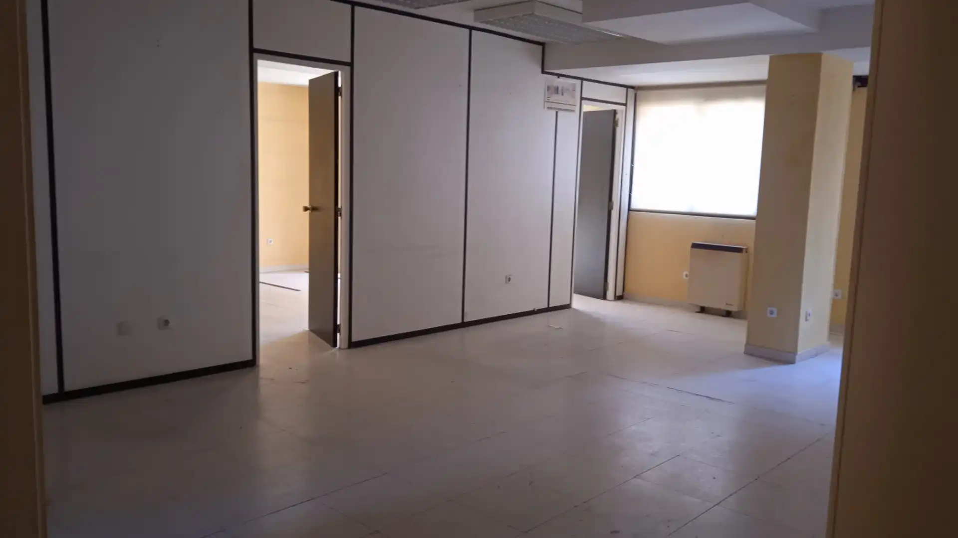 Local comercial en venda a Calle los Almendros 3, imagen 9