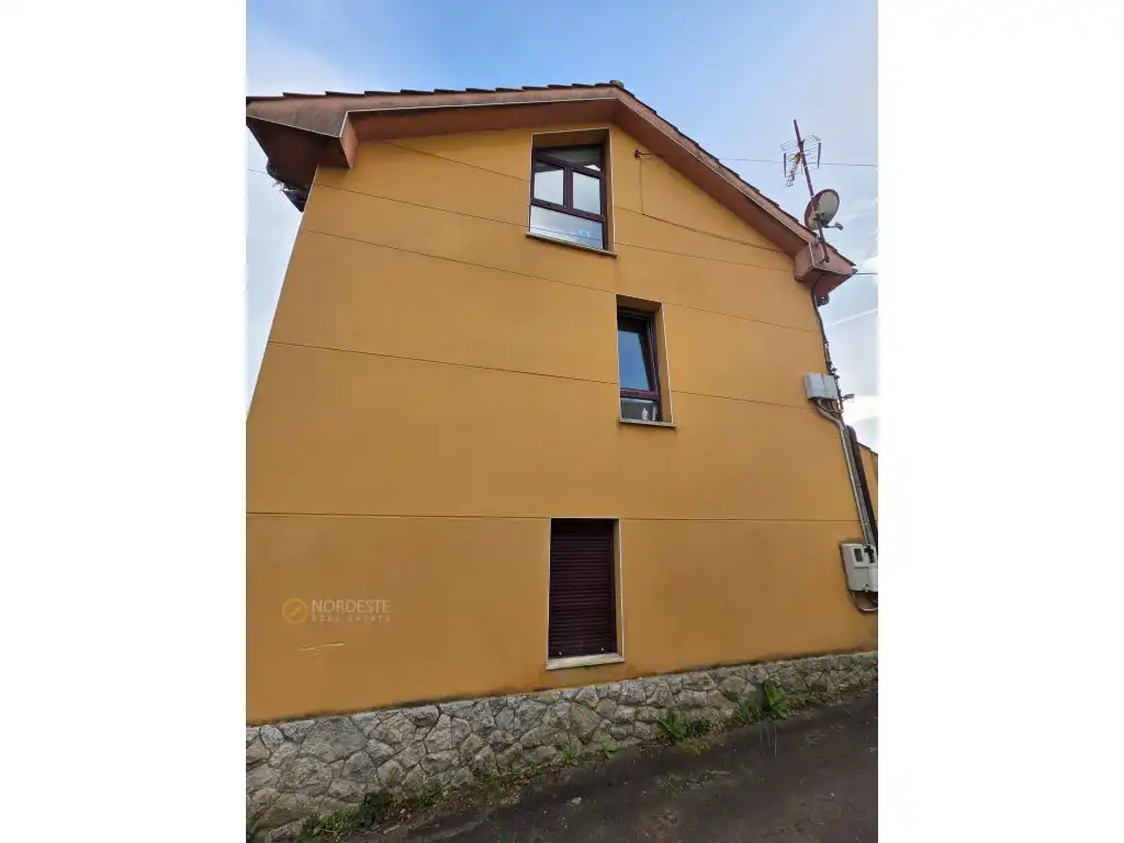 Vista exterior de Casa o chalet en venta en Siero