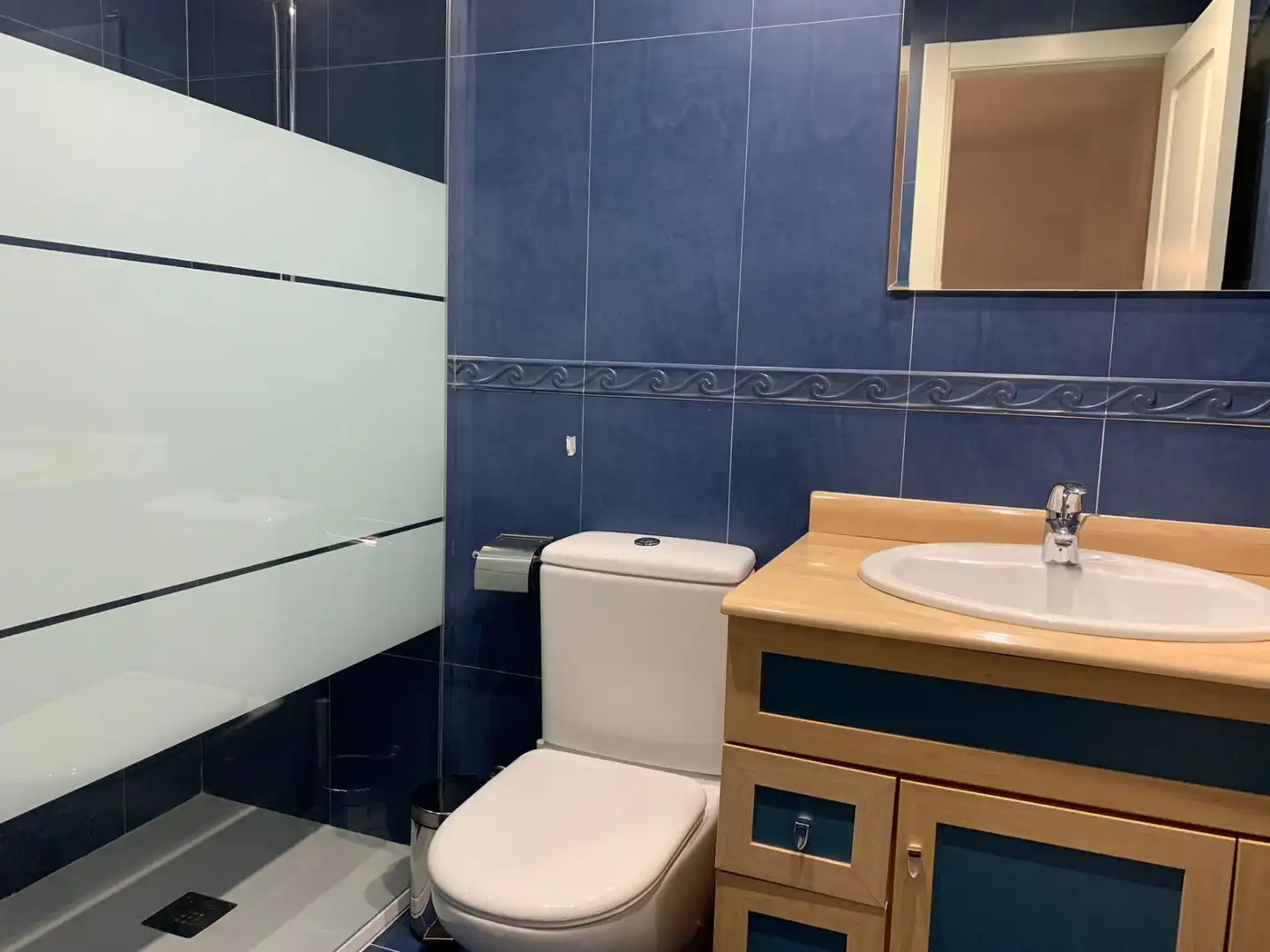 Bathroom of Apartments for rent in Dénia  with Air Conditioner, Terrace and Furnished
