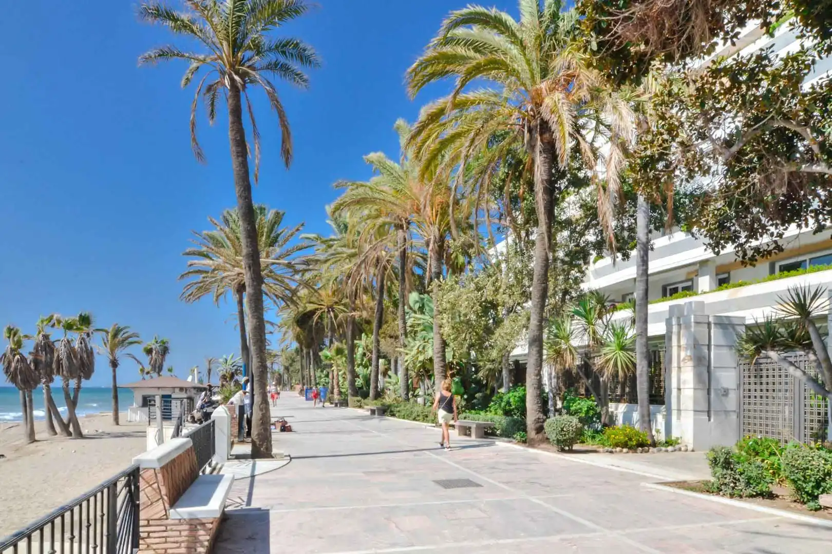 Vista exterior de Apartamento en venta en Marbella con Aire acondicionado, Terraza y Trastero