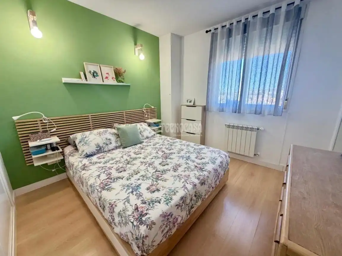 Habitación de Piso en venta en Arganda del Rey con Aire acondicionado, Calefacción y Piscina comunitaria