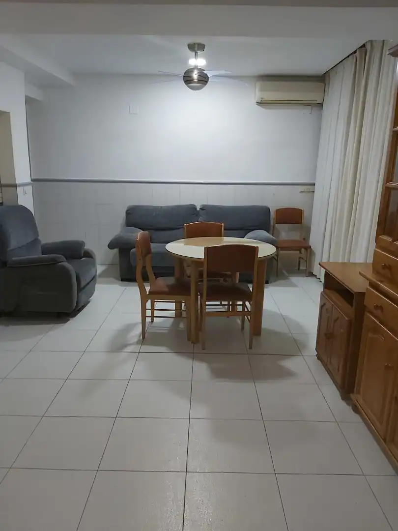 Flat for sale in Calle Navarra 31