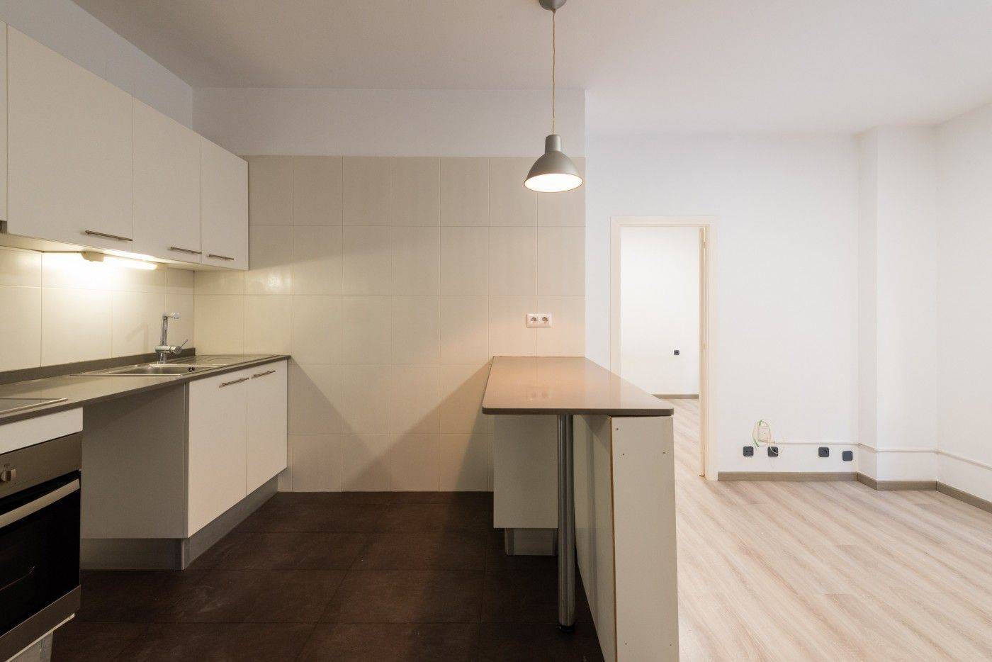 Cuina de Pis de lloguer en  Barcelona Capital amb Calefacció