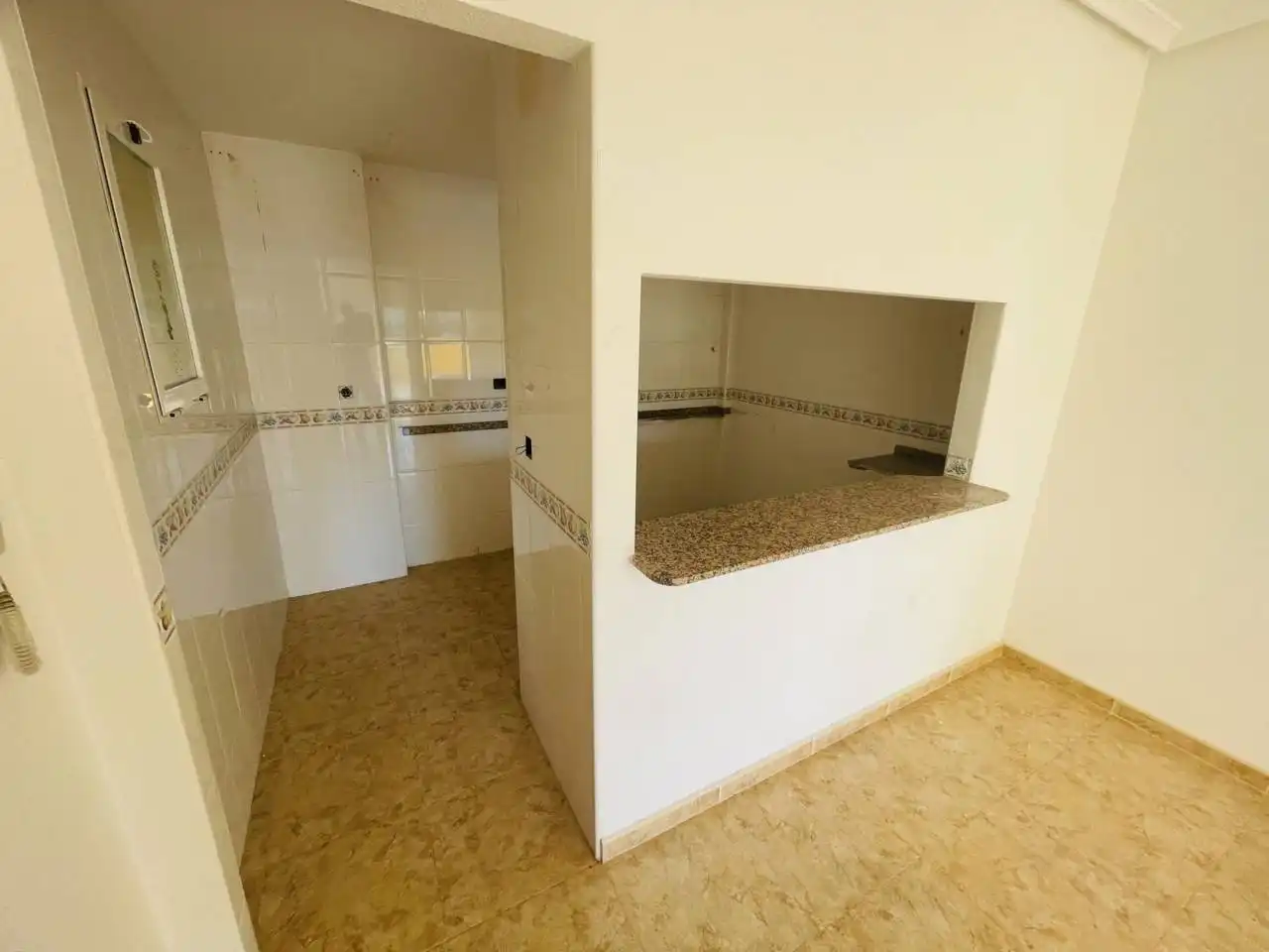 Kitchen of Flat for sale in Torrevieja  with Balcony and Community pool