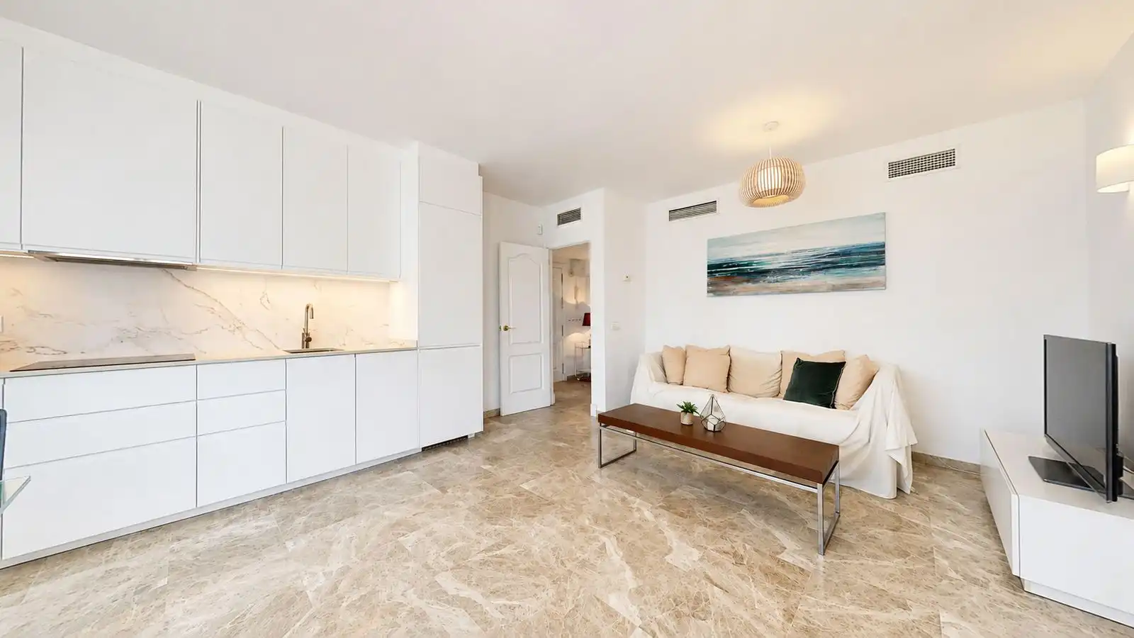 Living room of Attic for sale in Marbella  with Air Conditioner, Terrace and Furnished