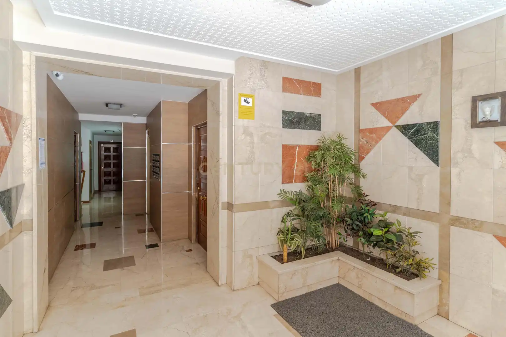 Apartamento en venta en Calle Estepona, 6, Granada, Spain, -1, San Matías - Realejo
