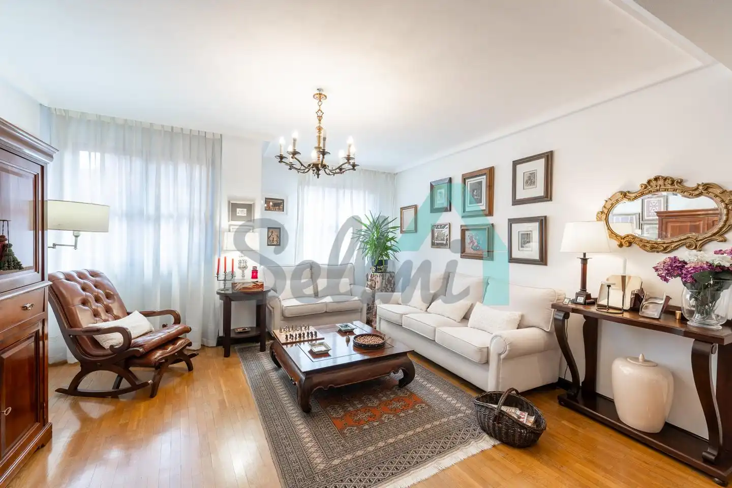 Wohnzimmer von Maisonette zum Verkauf in Oviedo  mit Heizung, Parkett und Terrasse