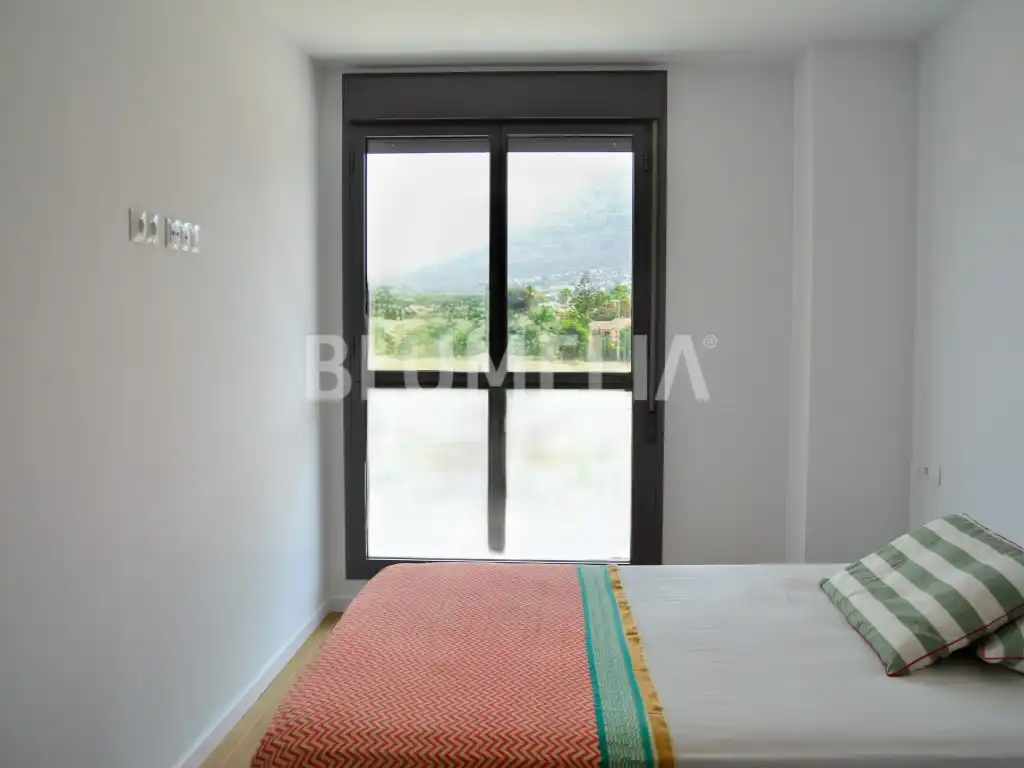 Dormitori de Apartament en venda en Dénia amb Aire condicionat, Calefacció i Jardí privat