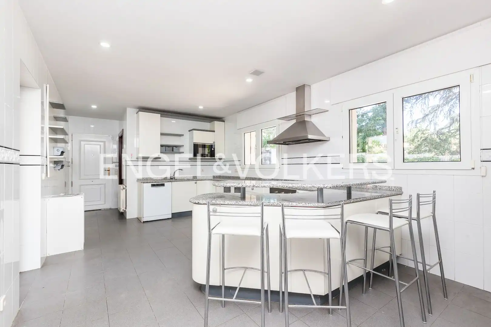 Kitchen of Houses for rent in Madrid  with Air Conditioner, Heating and Private garden