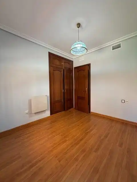 Piso con ascensor en venta en Valdepasillas - La Paz - Huerta Rosales, imagen 7