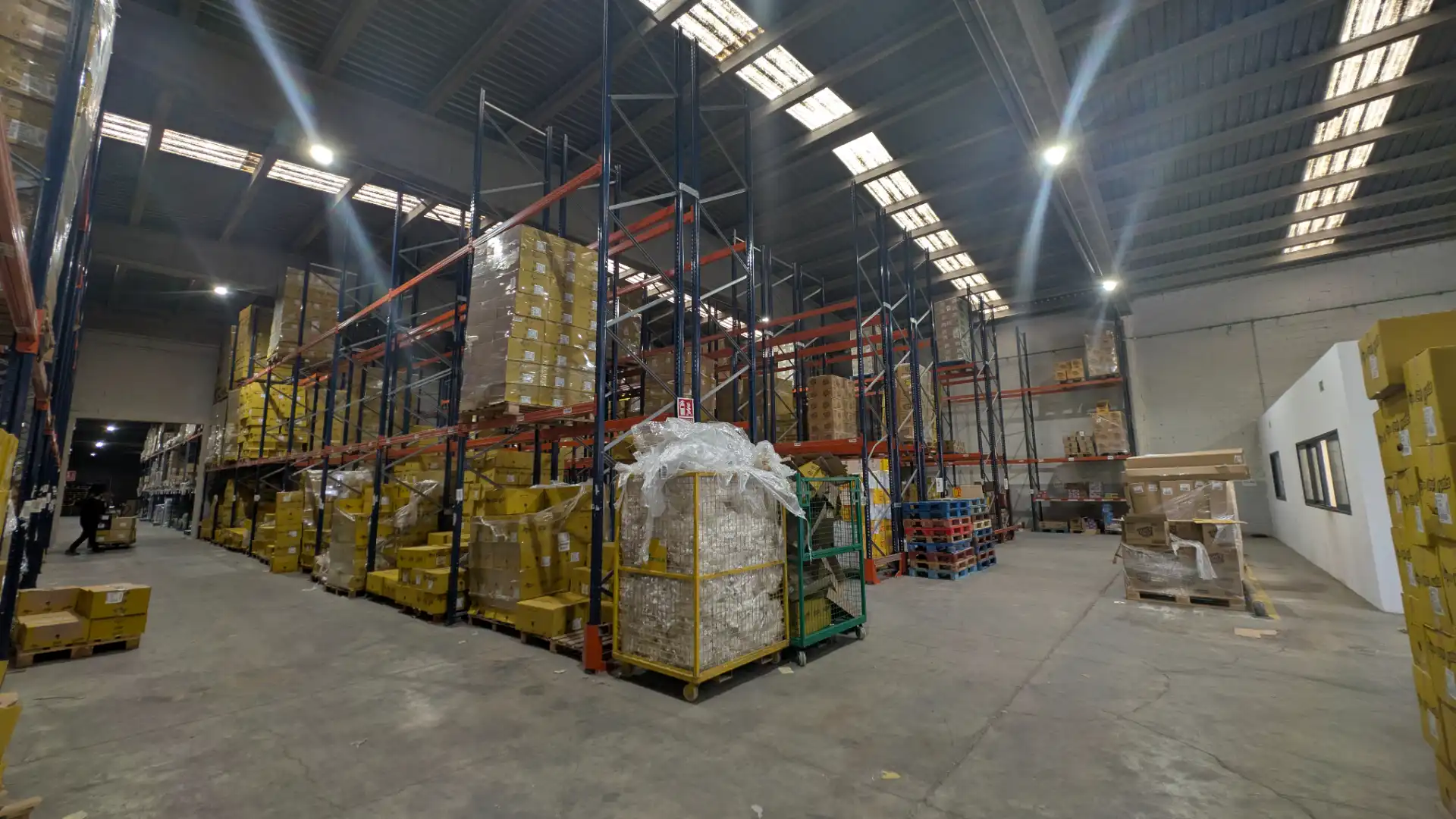 Nave industrial de alquiler en Perafort
