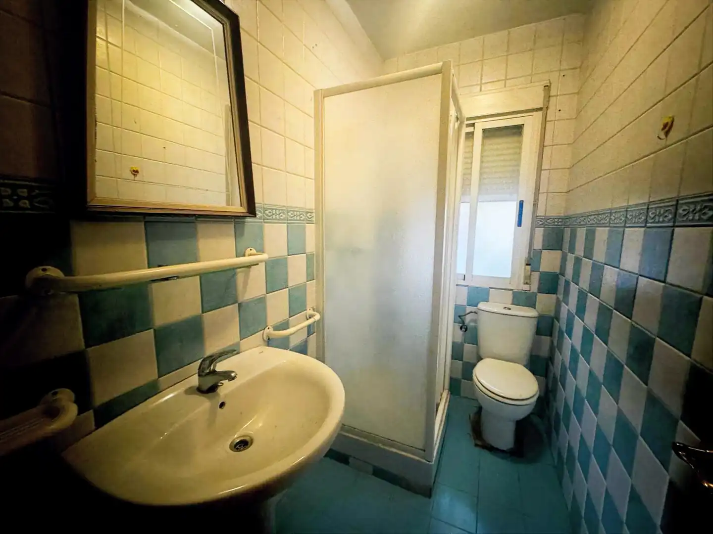 Baño de Casa o chalet en venta en El Casar con Jardín privado, Terraza y Piscina