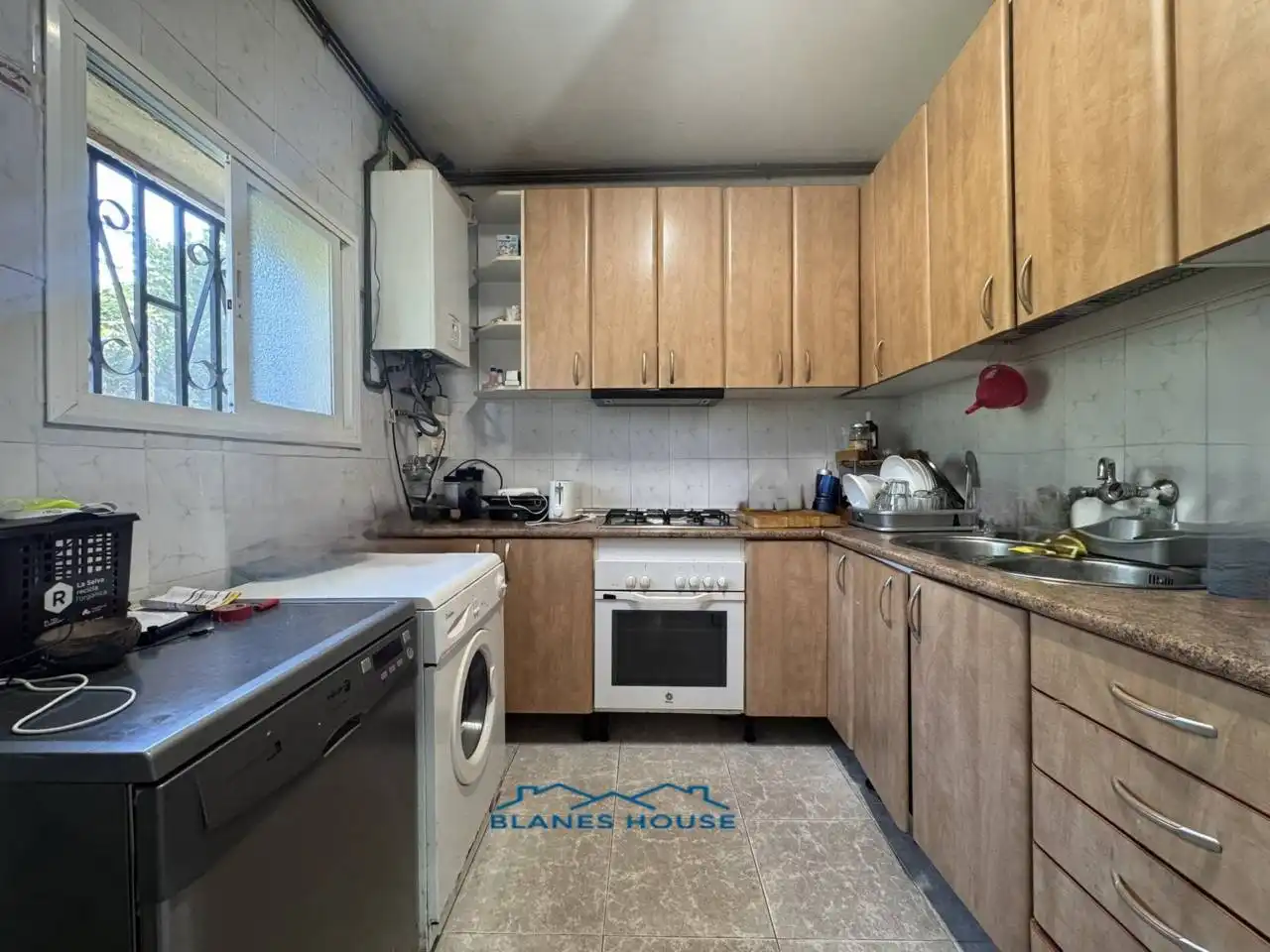 Casa con piscina en venta en Avenida Argimont 0, imagen 7