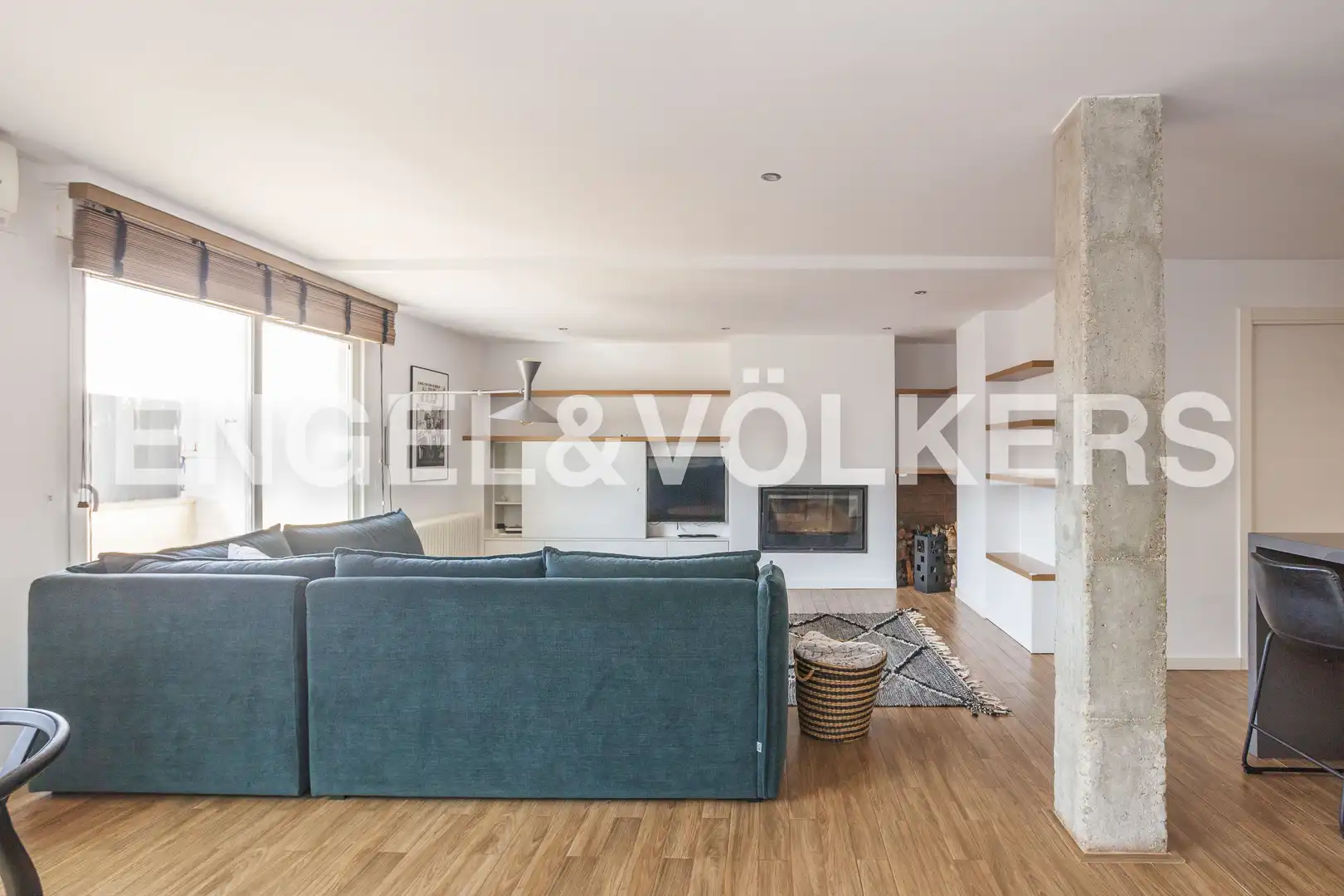 Living room of Attic for rent in Madrid  with Air Conditioner, Heating and Terrace