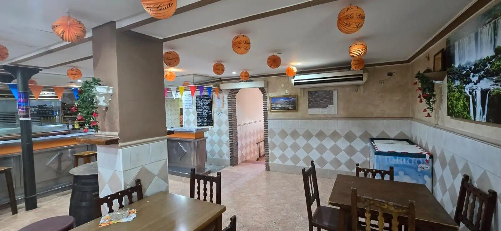 Edificio en venta en Valle de Abdalajís