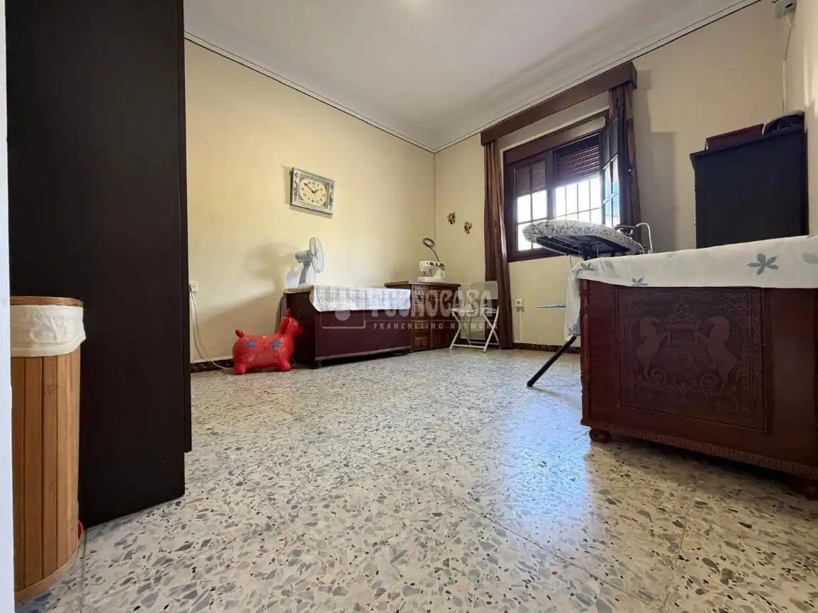 Piso en venta en Utrera con Aire acondicionado y Calefacción
