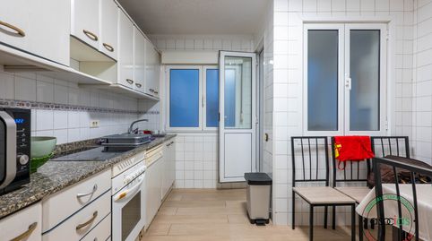 Foto 2 de Piso en venta en Gijón - Calle Marques de Urquijo, 1, La Arena, Gijón