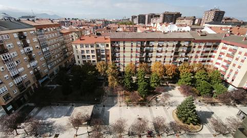 Photo 2 of Flat to rent in Plaza Pepe Ubis Plaza, Santa Lucía, Araba - Álava